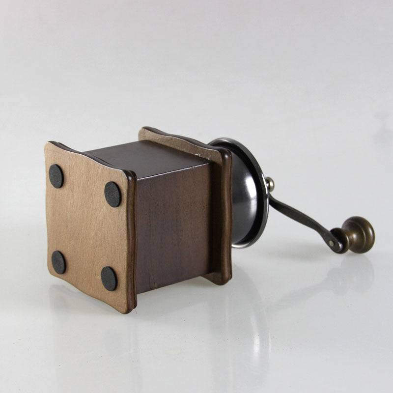 Hand grinder coffee